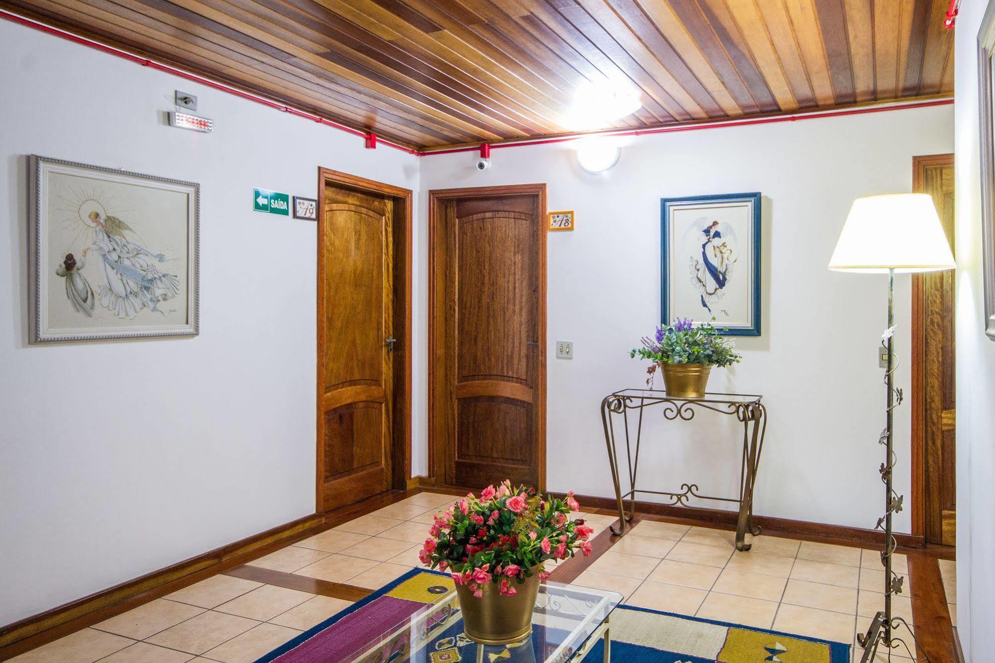 Pousada Serena Campos do Jordão Exterior foto